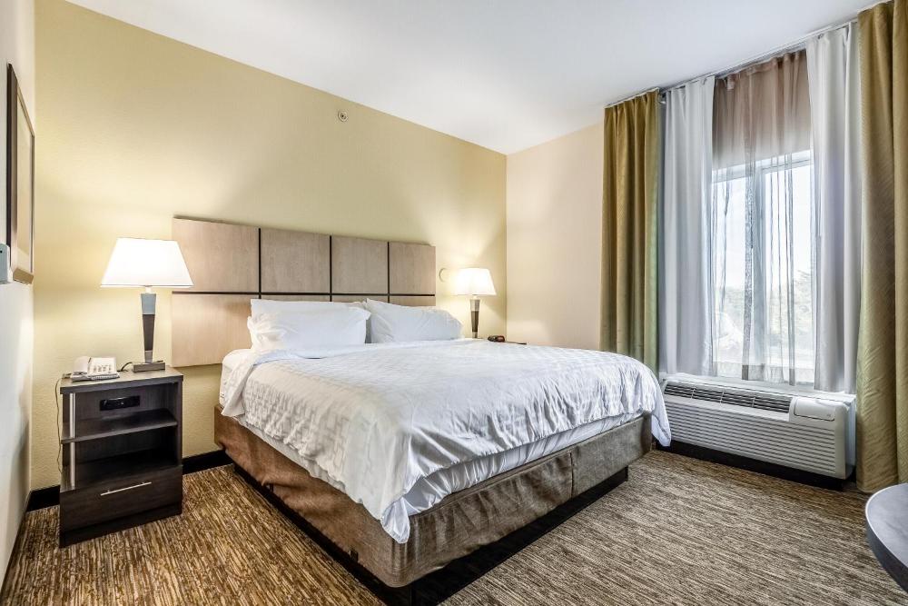 King Studio Suite interior